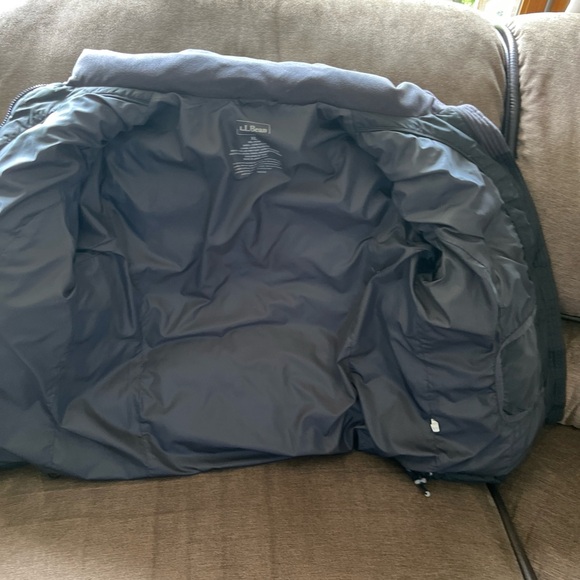 LL Bean Goose Down Full Zip Puffer Coat Size L Black Jacket Hiking Outdoor Unise - Picture 5 of 5